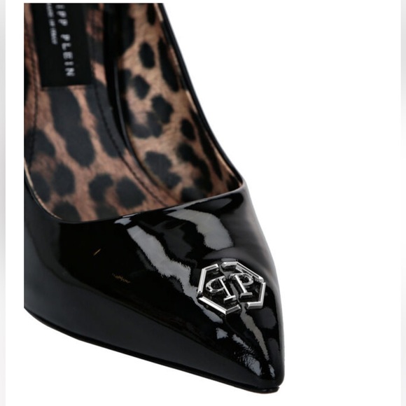 New Phillip Plein pumps with PP Hexagon on the toe. stiletto heel leather❤️ - Picture 3 of 7